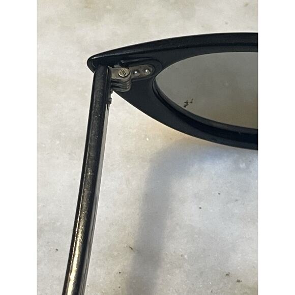 Vintage 1950-1960 Cat Eye Sunglasses Reflective Pearl Frame Pin Up Rockabilly - Picture 16 of 16